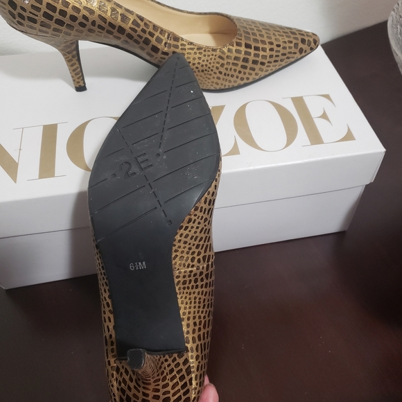 Shoes - Picture 2 of 2